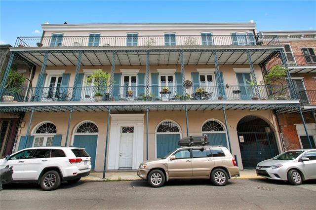 910 Chartres Street - 5