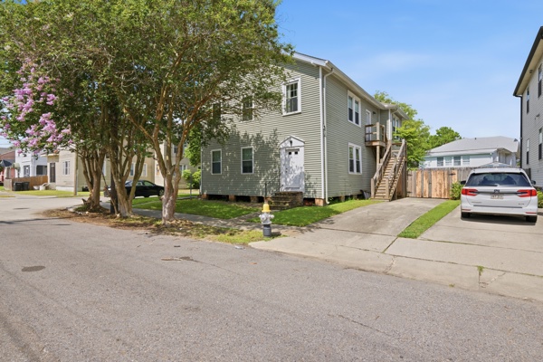 2806 Soniat Street - 1