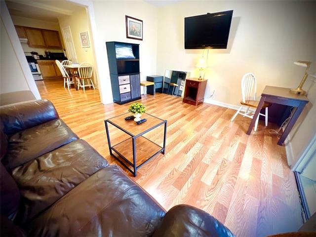 140 Orlando Drive - 5