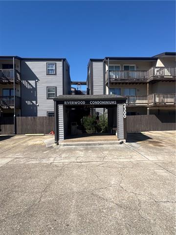 2301 Edenborn Avenue - 306